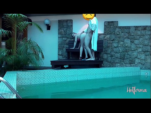 ❤️ Chef inviterer stuepige til poolen, men kunne ikke modstå en hot ❤❌ Porno at da.epoxyflooringjanesville.top ❌